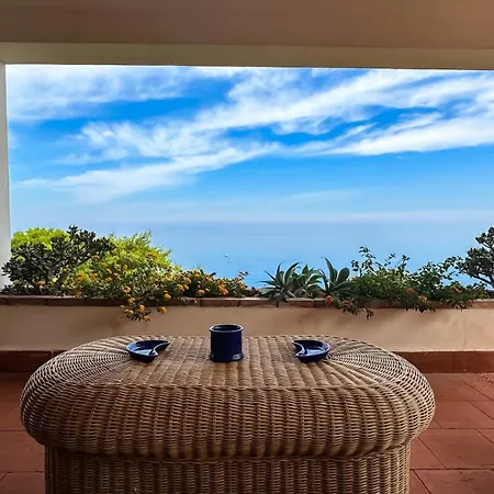 Fortunato Villa *